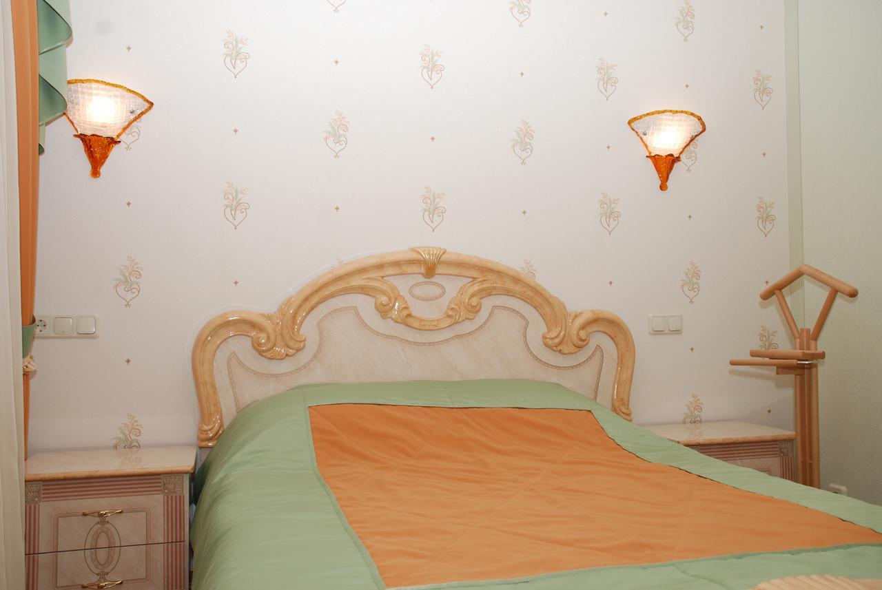 Aqua Vita - Zhyva Voda Satanov Phòng bức ảnh